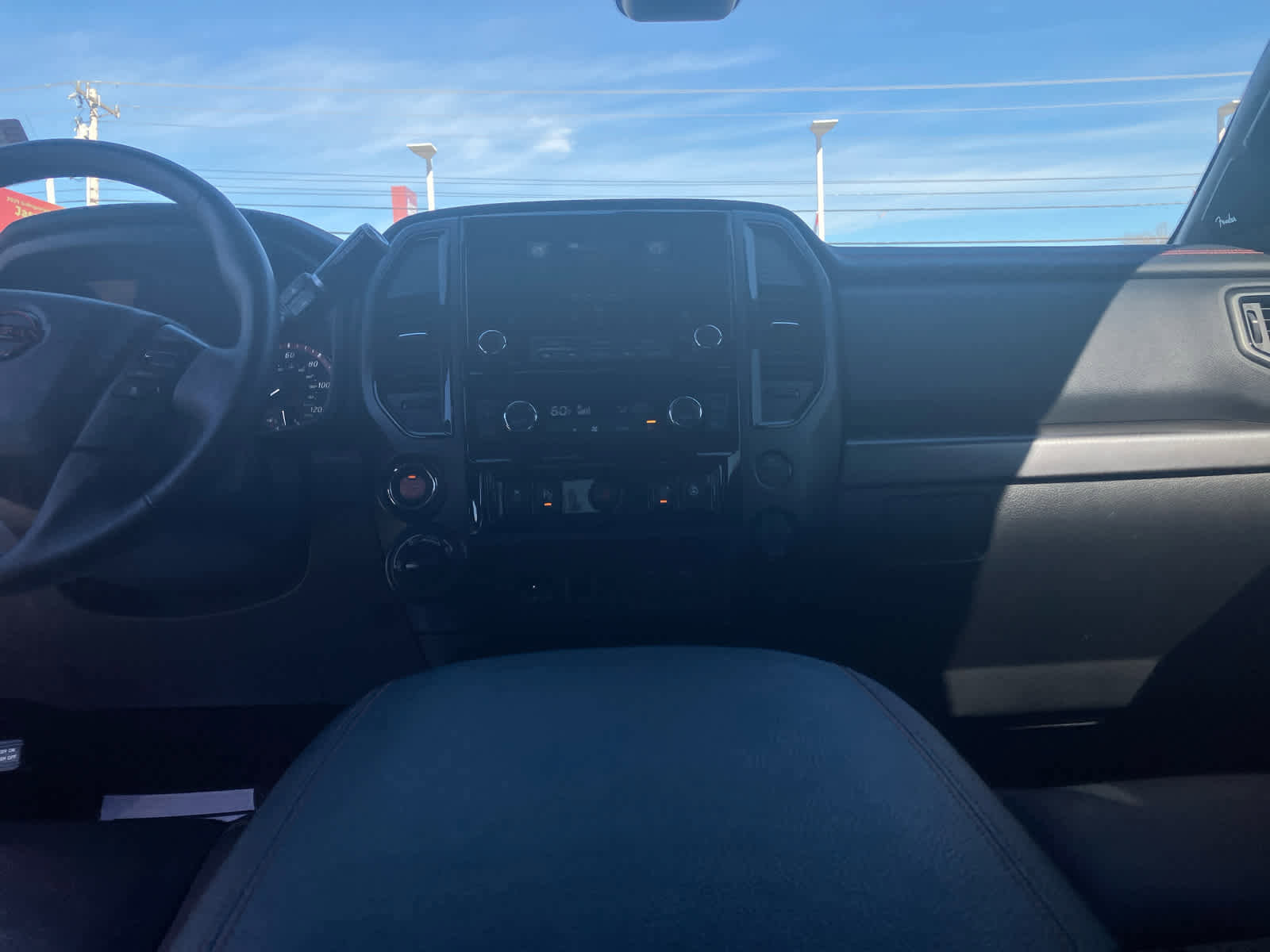 Used 2024 Nissan Titan PRO-4X w/ Pro-4x Convenience Package image 38