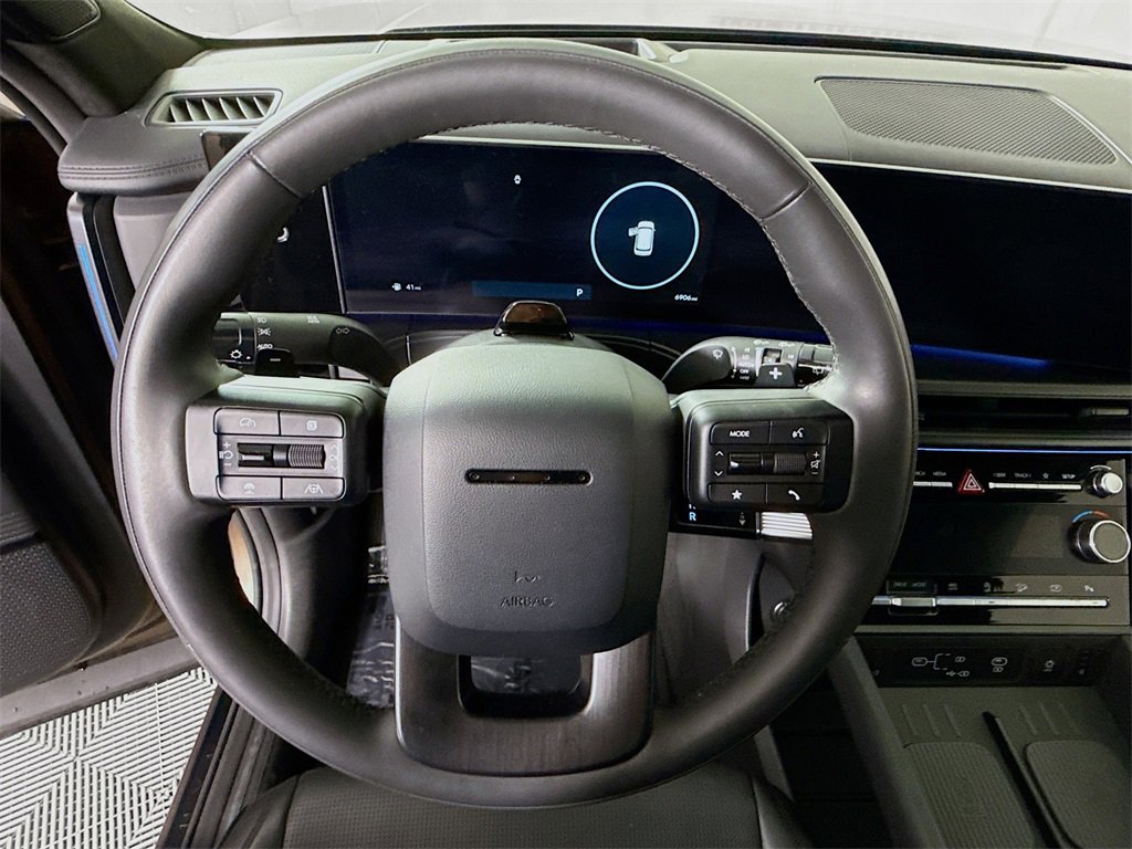 Used 2025 Hyundai Santa Fe Calligraphy image 23