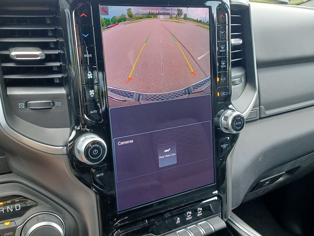 New 2026 RAM 1500 Big Horn AWD/4WD image 17