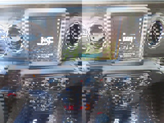 New 2023 Jeep Wrangler Rubicon w/ Steel Bumper Group image 20