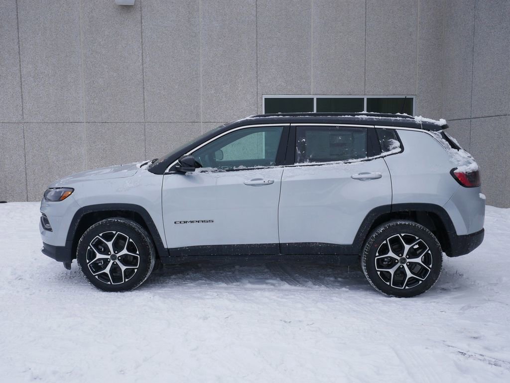 New 2026 Jeep Compass Limited AWD/4WD image 3