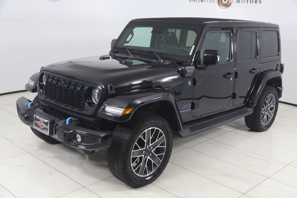 Used 2024 Jeep Wrangler High Altitude AWD/4WD image 20