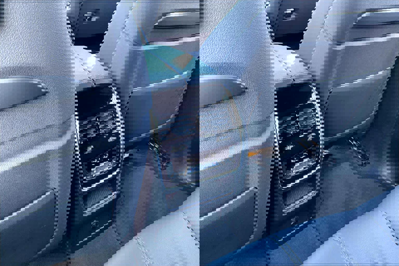 Used 2019 BMW X5 xDrive50i image 38