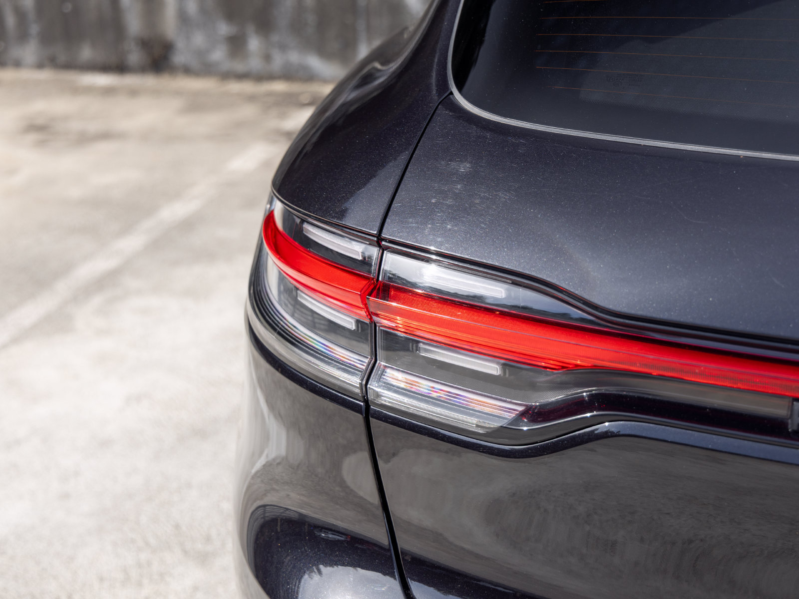 Certified 2023 Porsche Macan AWD/4WD image 20