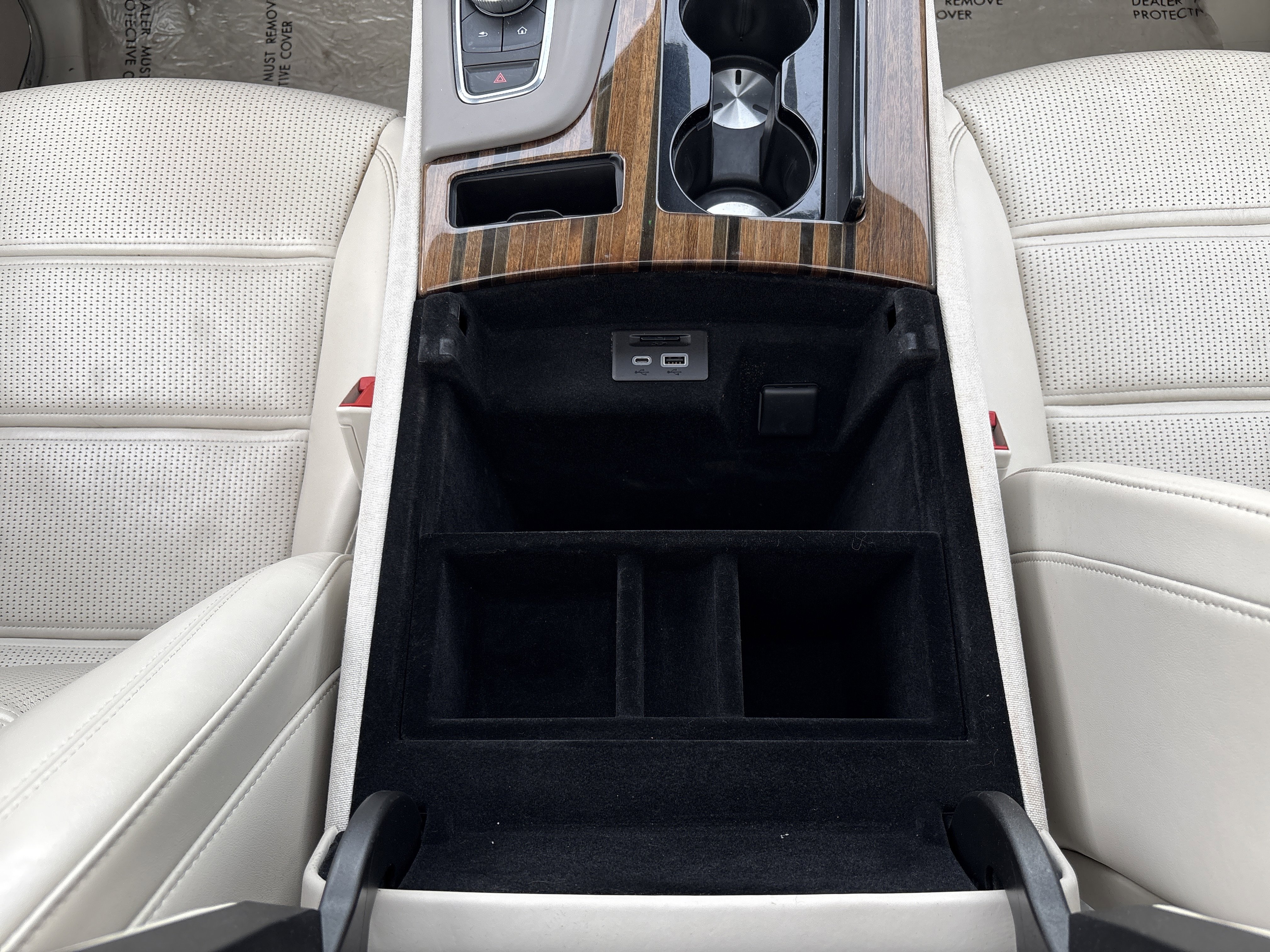 Used 2023 Cadillac Escalade Sport Platinum image 28