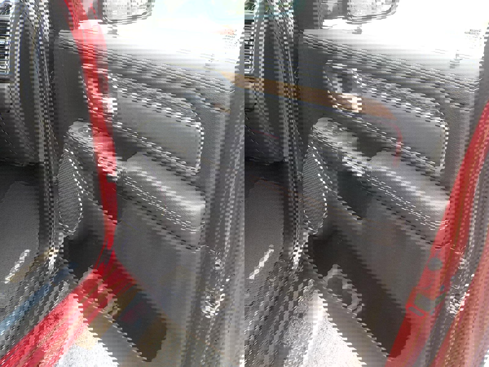 Used 2019 RAM 1500 Laramie image 13