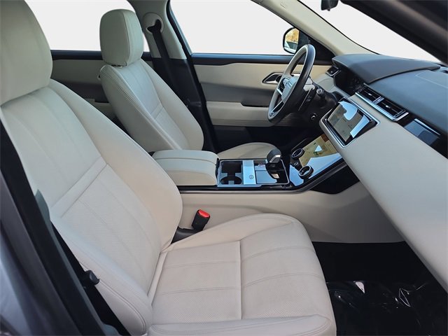 Used 2021 Land Rover Range Rover Velar R-Dynamic S image 12