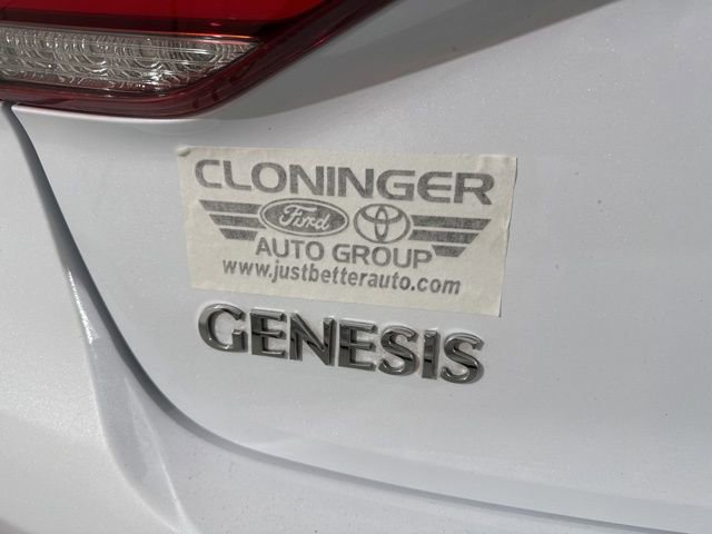 Used 2015 Hyundai Genesis 3.8 w/ Option Group 02 image 11