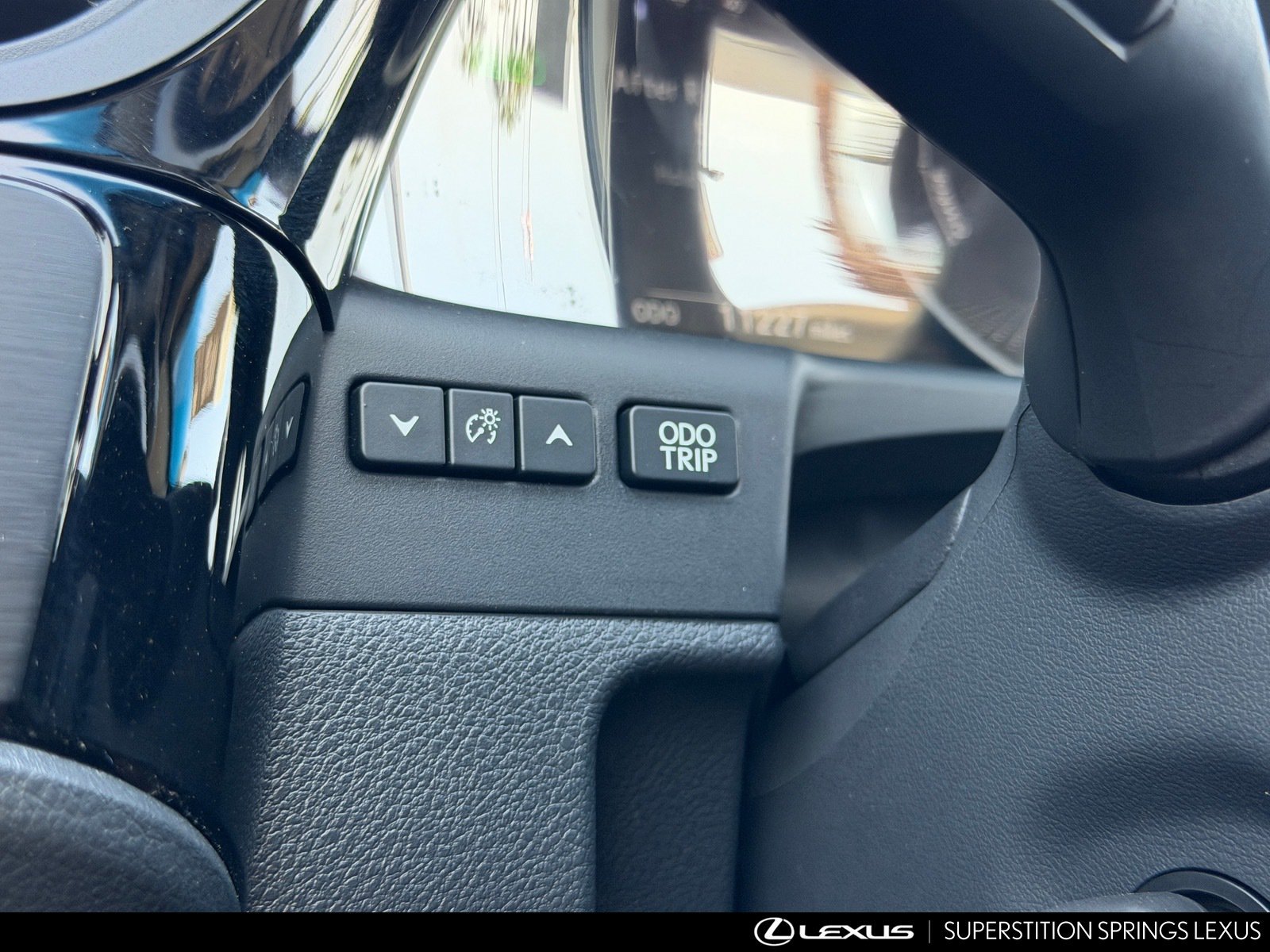 Certified 2025 Lexus ES 300h w/ Premium Package FWD image 26