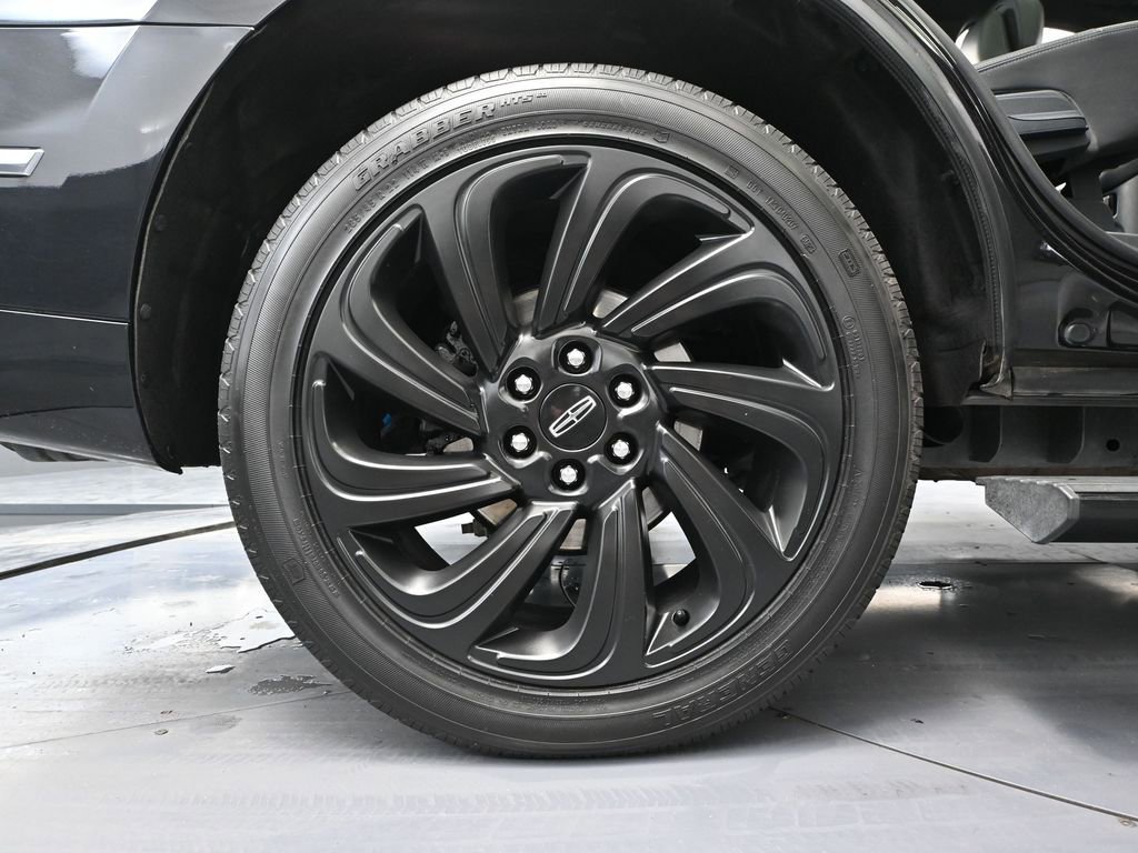Used 2024 Lincoln Navigator Reserve image 14