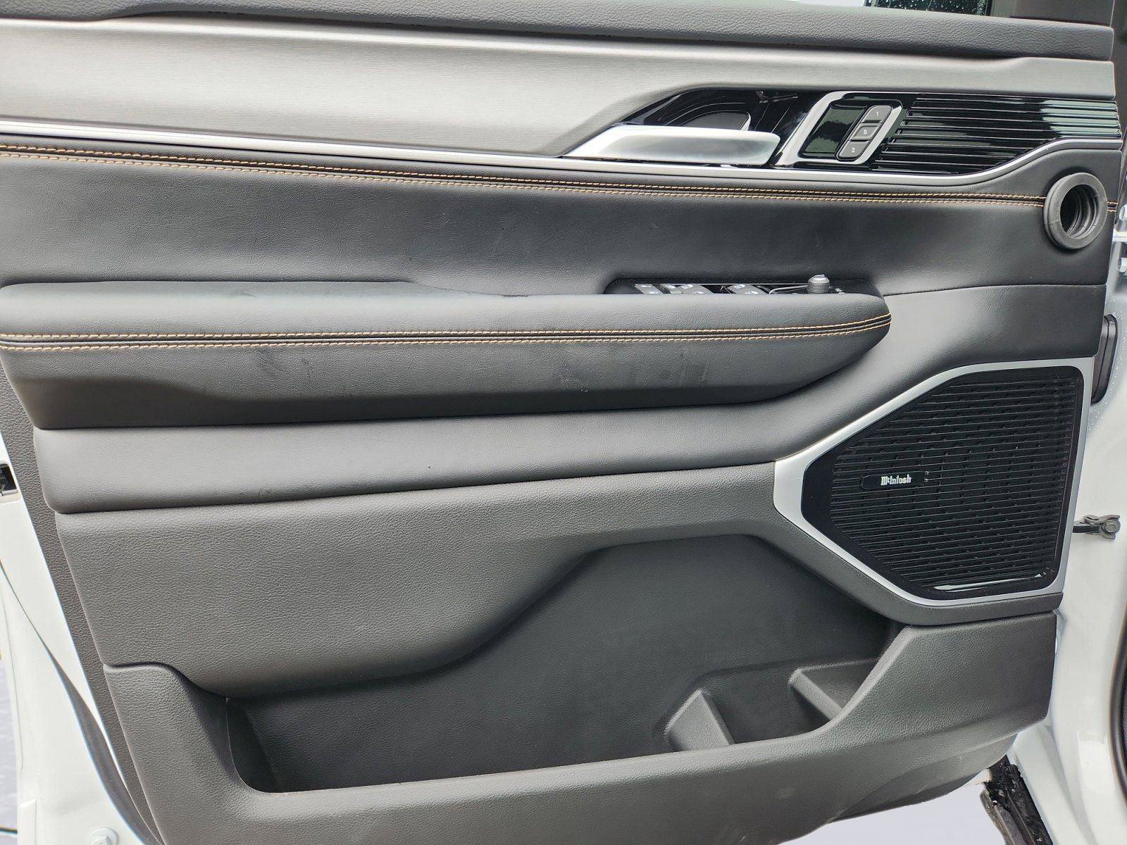 New 2026 Jeep Grand Wagoneer 4WD image 19