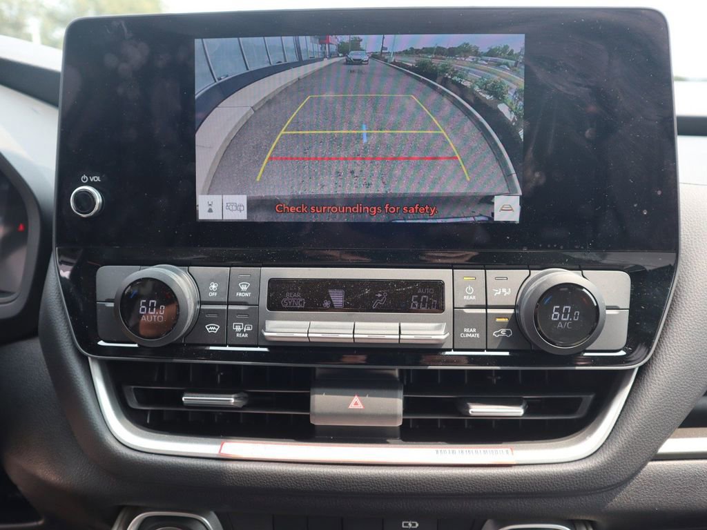 Used 2025 Toyota Grand Highlander AWD image 28