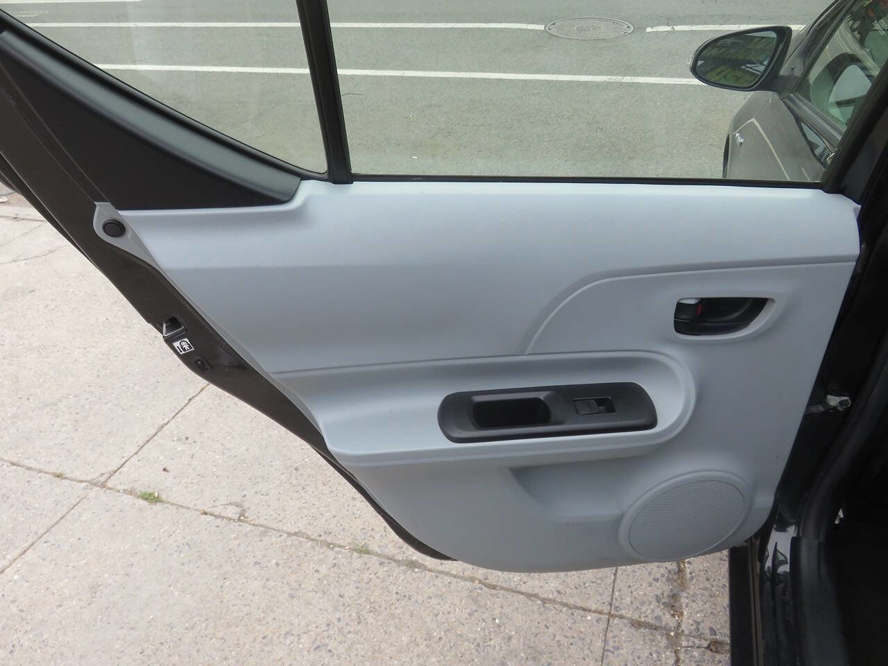 Used 2014 Toyota Prius C One FWD image 25