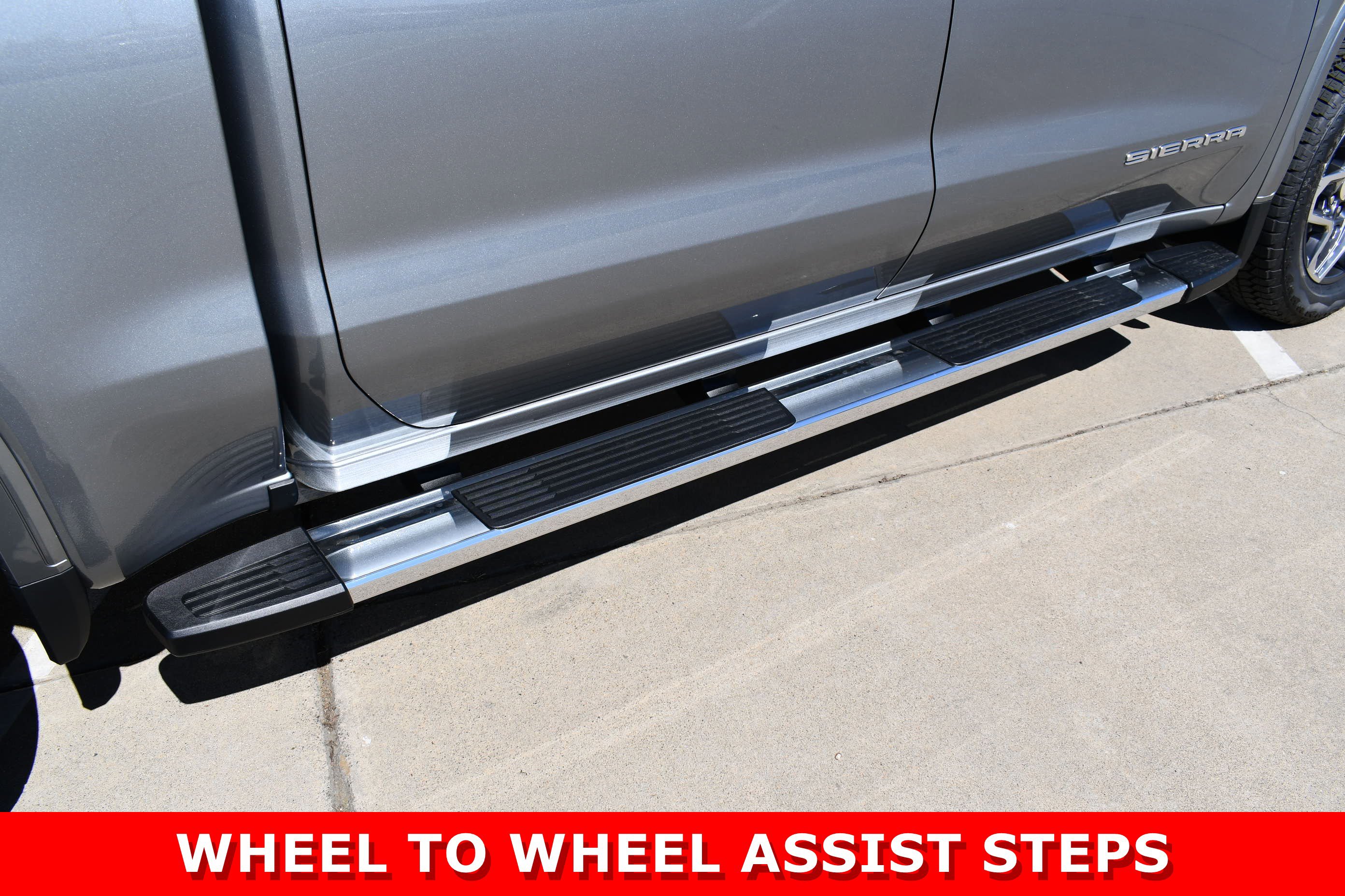 New 2026 GMC Sierra 1500 SLT w/ SLT Premium Plus Package image 11