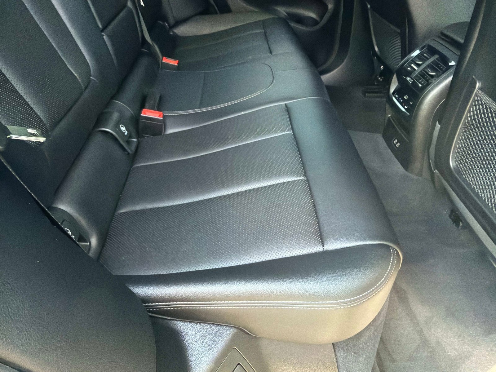 Used 2023 BMW X4 M40i image 26