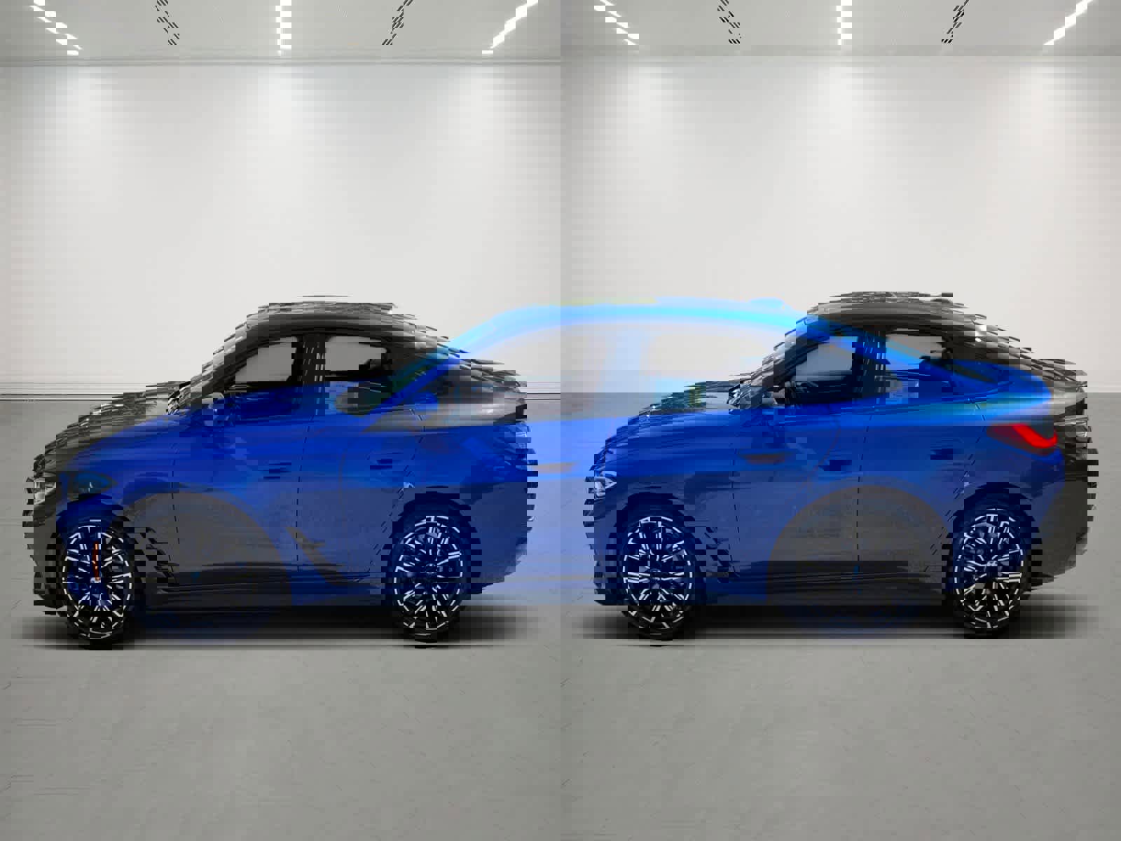 Used 2024 BMW 430i Gran Coupe xDrive w/ M Sport Package (Priority 1) image 3