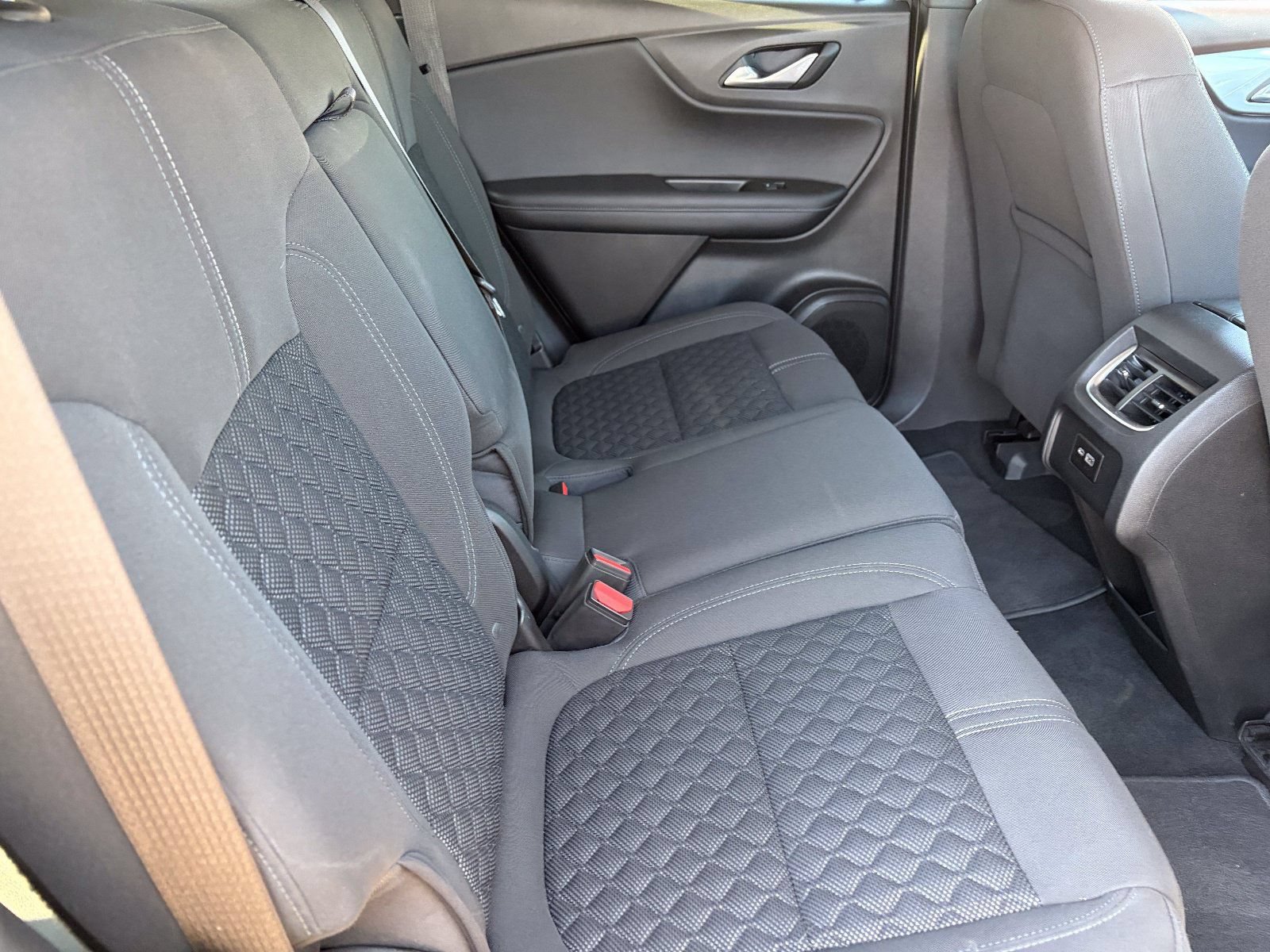 Certified 2019 Chevrolet Blazer LT FWD image 14