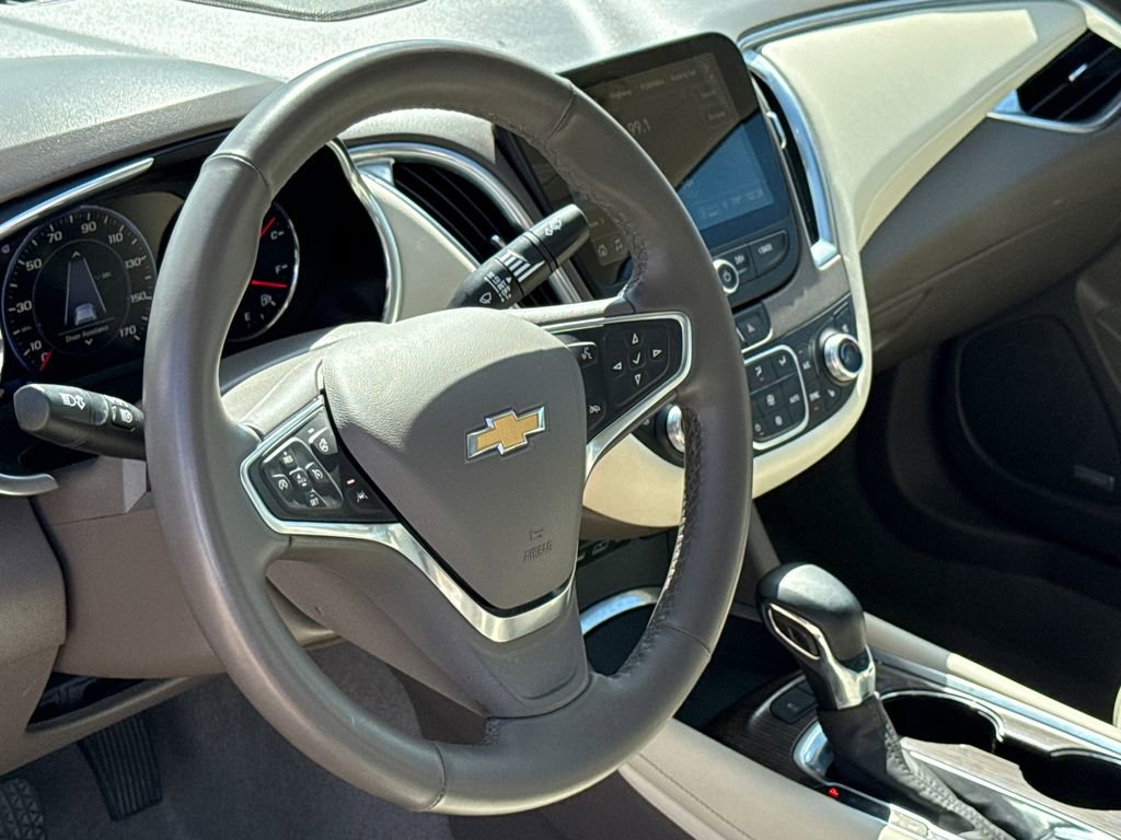 Used 2024 Chevrolet Malibu LT FWD image 18