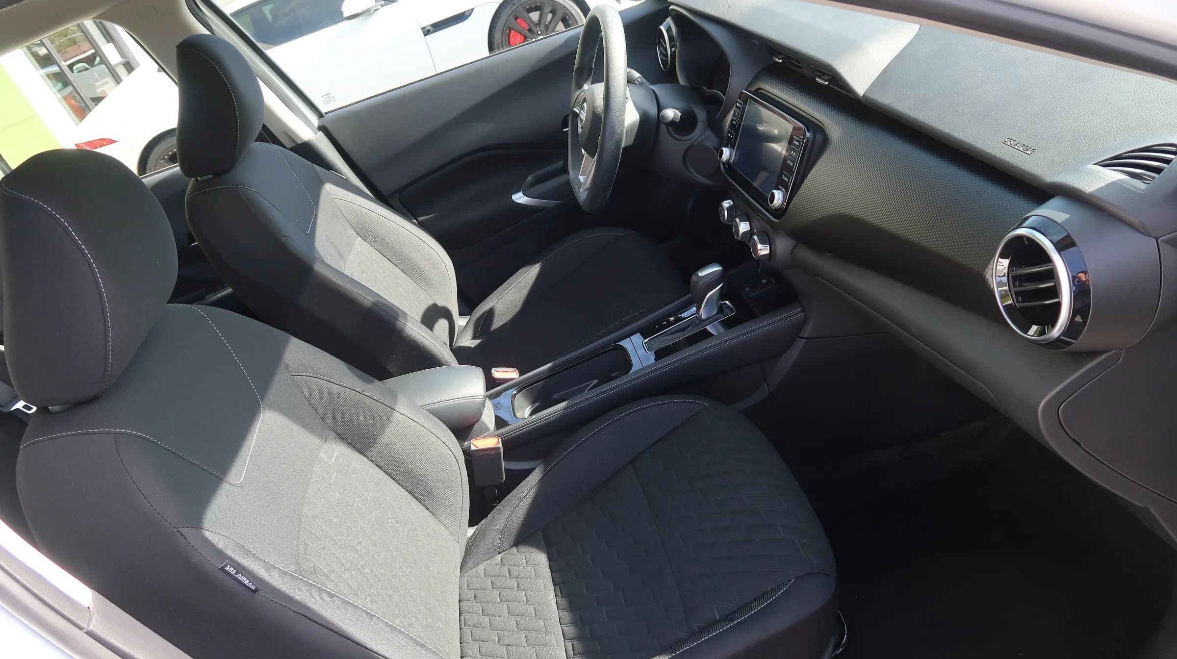 Used 2023 Nissan Kicks SV FWD image 26