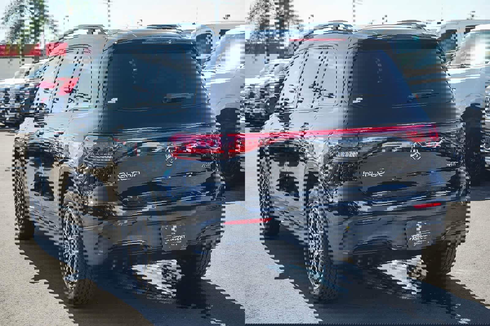 Used 2022 Mercedes-Benz EQB 300 4MATIC image 6