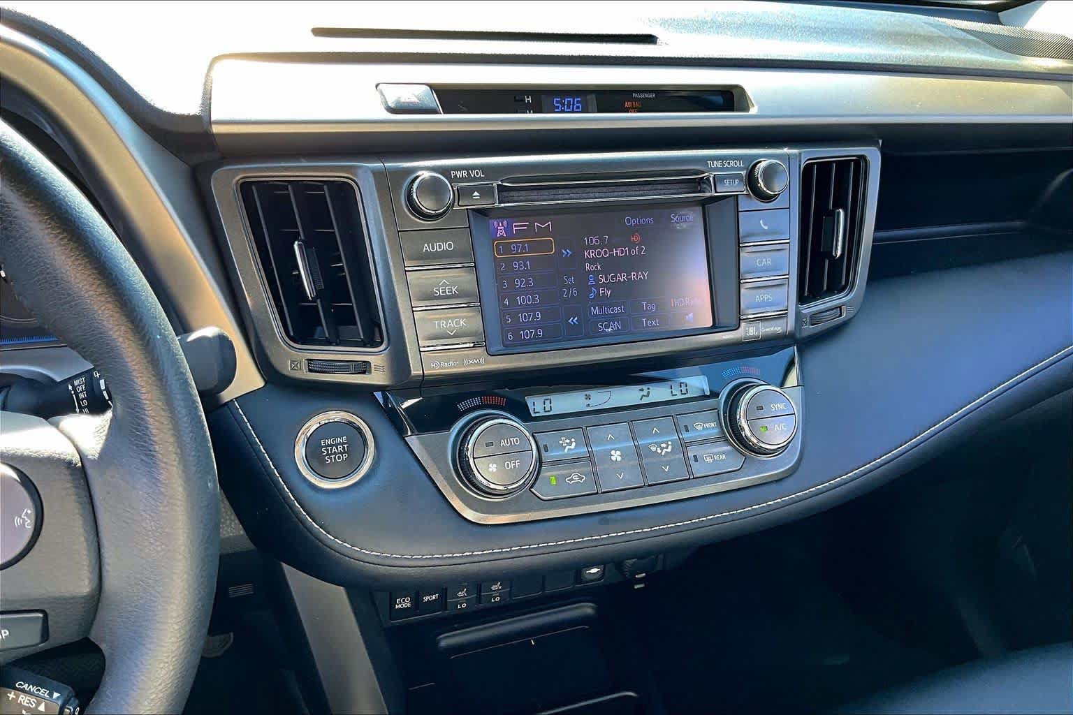 Used 2013 Toyota RAV4 Limited FWD image 6