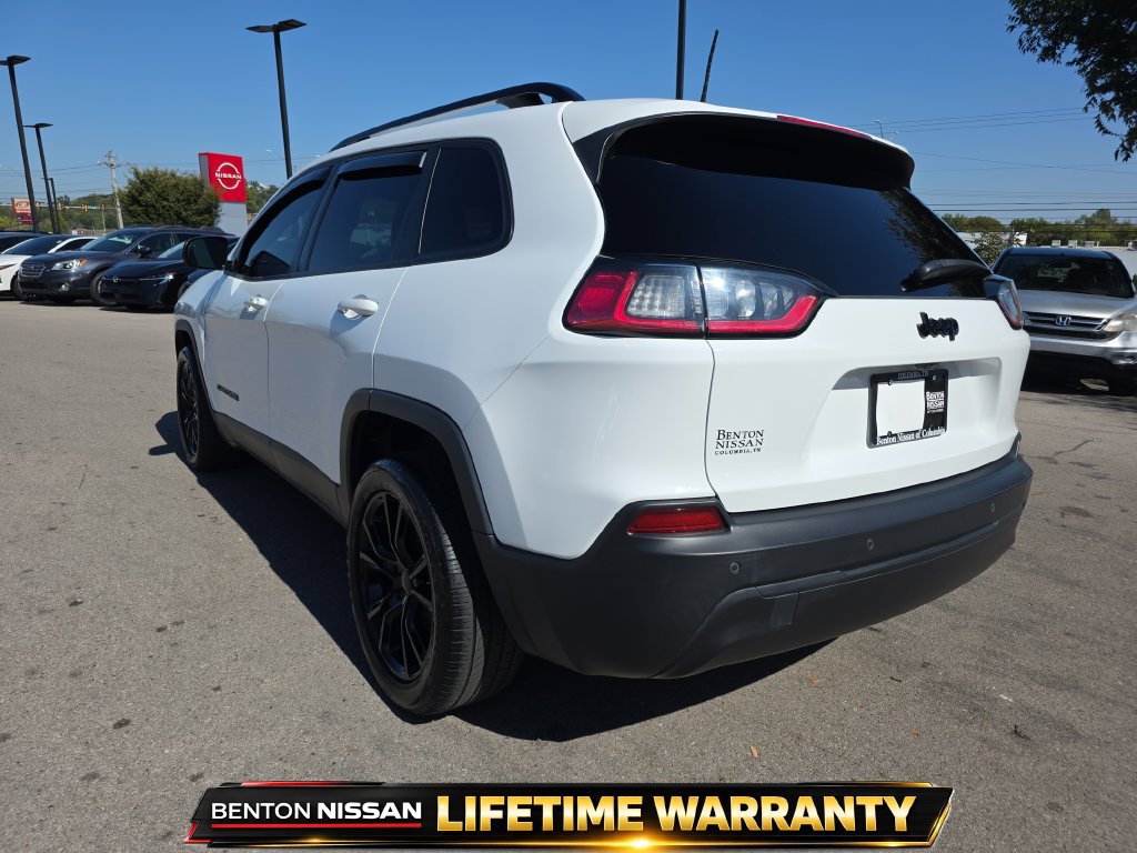 Used 2021 Jeep Cherokee Latitude Plus FWD image 3