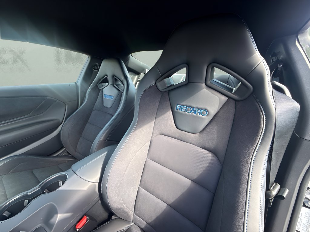 Used 2026 Ford Mustang Dark Horse RWD image 11
