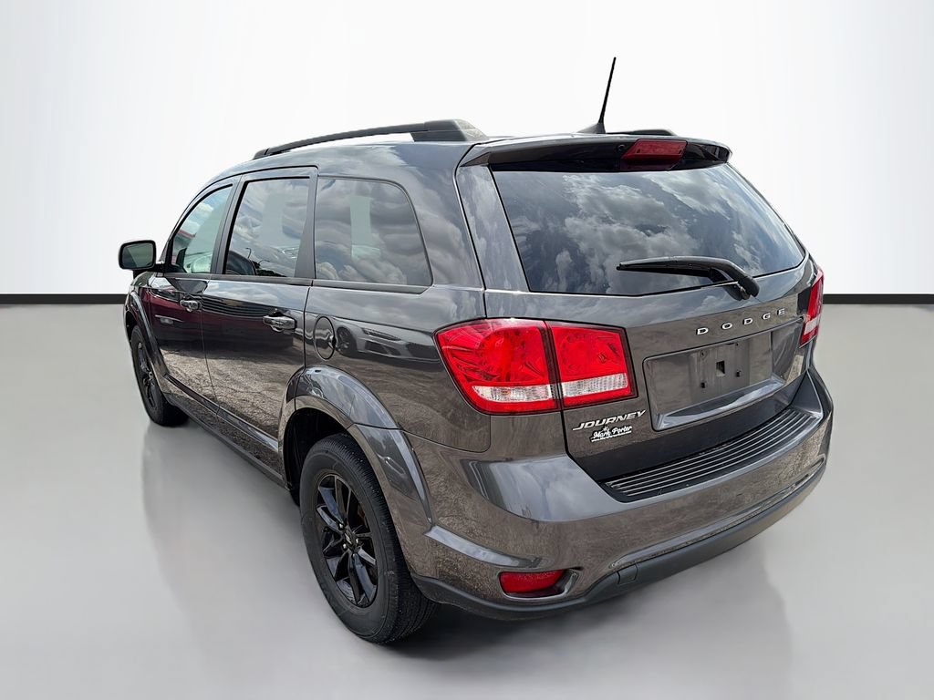 Used 2019 Dodge Journey SE w/ Connectivity Group FWD image 7