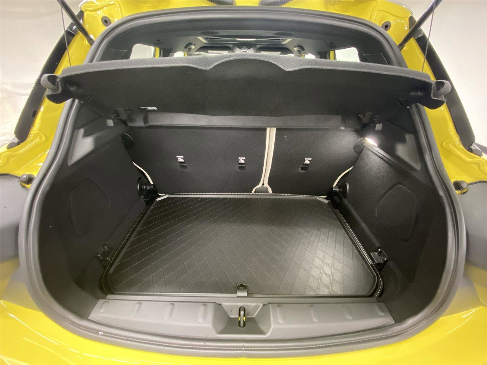 New 2026 MINI Cooper S image 25