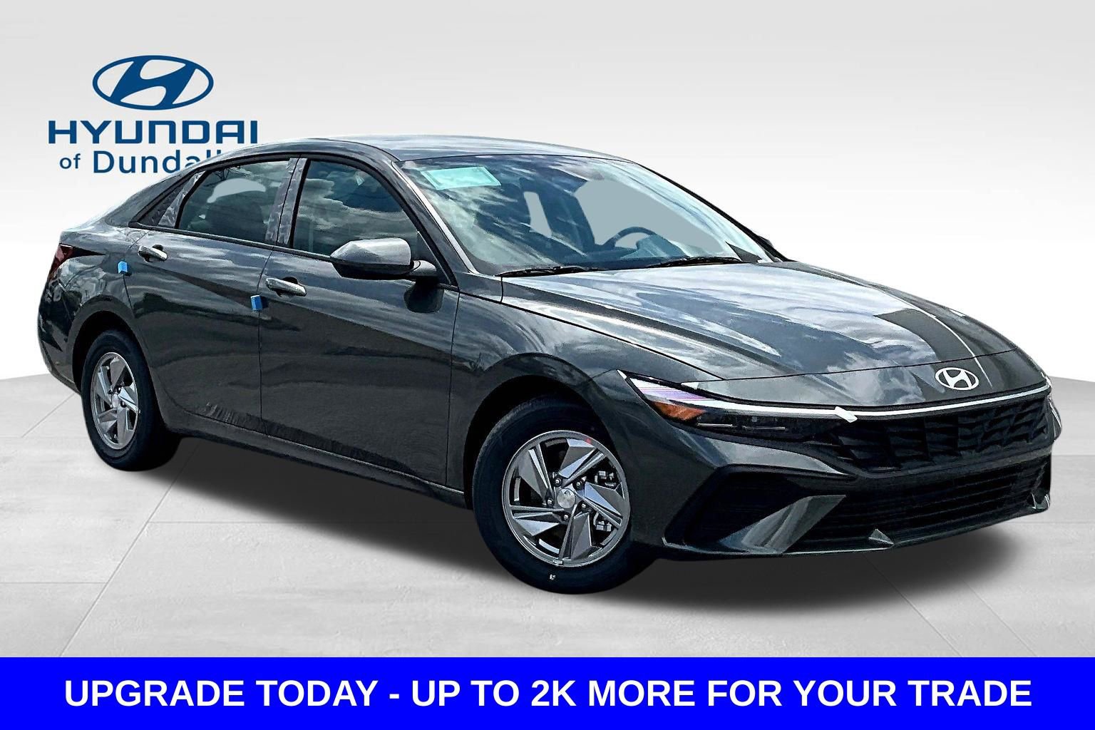 New 2026 Hyundai Elantra SE FWD image 2
