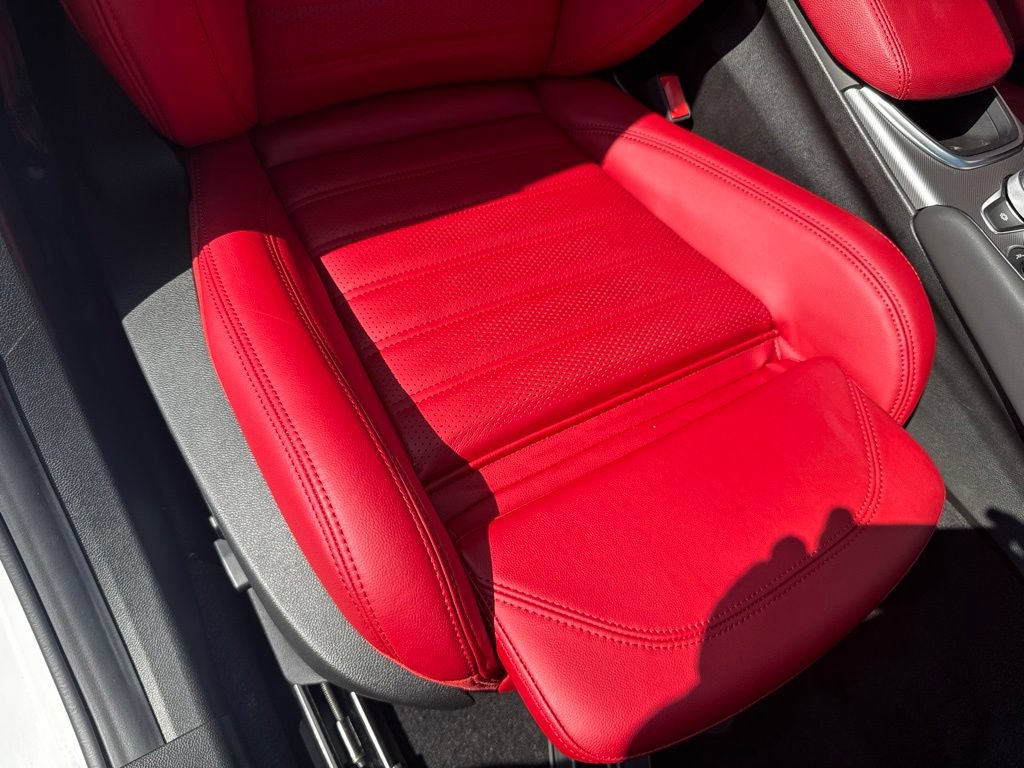 Used 2023 Alfa Romeo Giulia Veloce AWD/4WD image 68