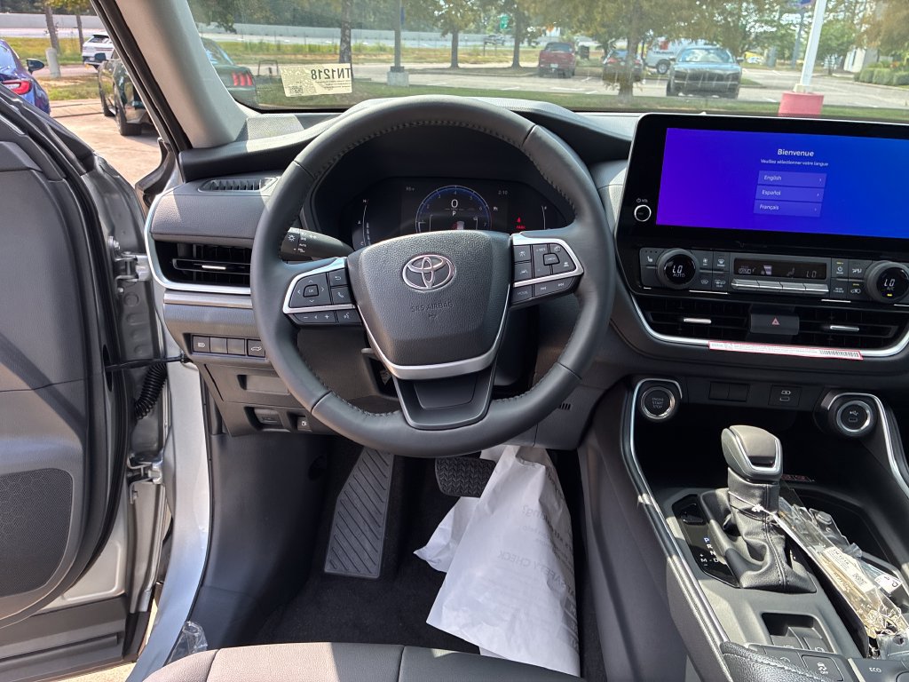 New 2026 Toyota Grand Highlander AWD image 19