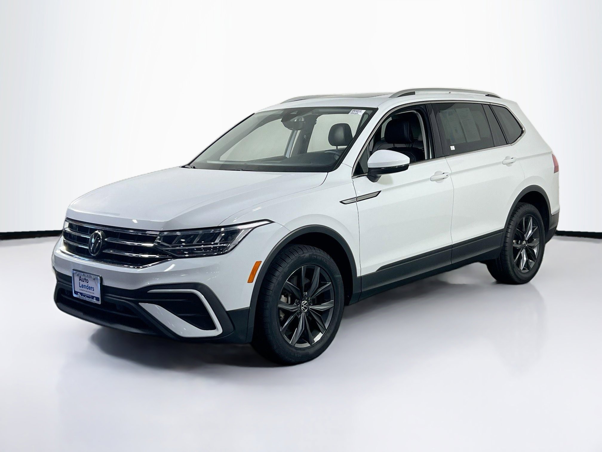 Used 2022 Volkswagen Tiguan SE