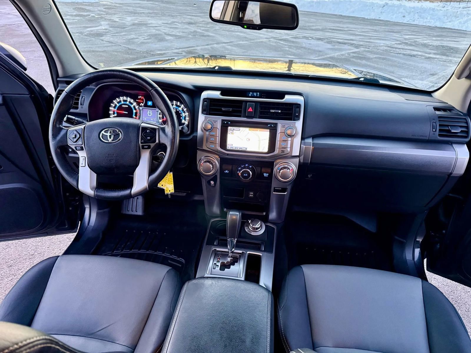 Used 2017 Toyota 4Runner Limited image 13