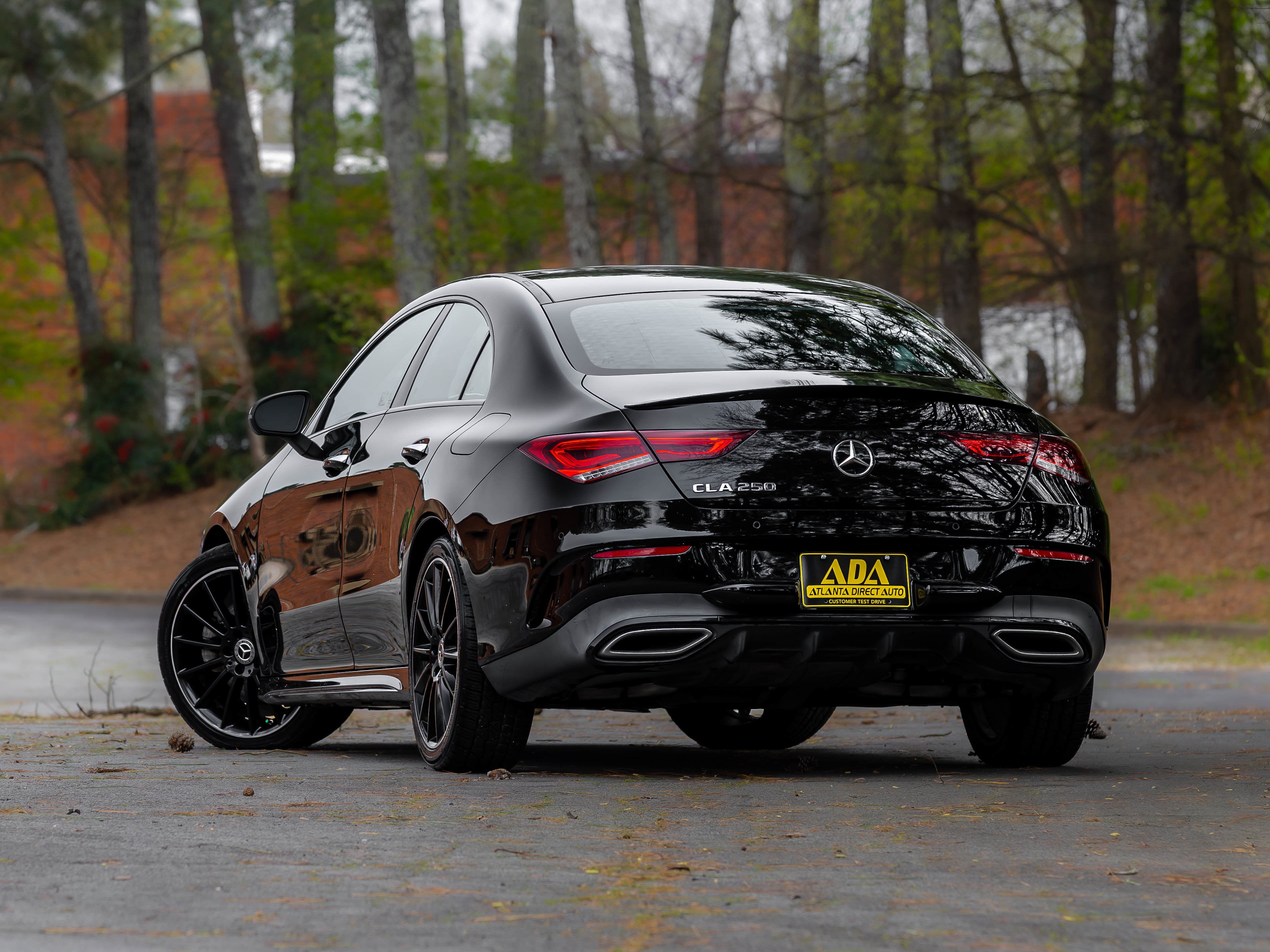 Used 2022 Mercedes-Benz CLA 250 image 3