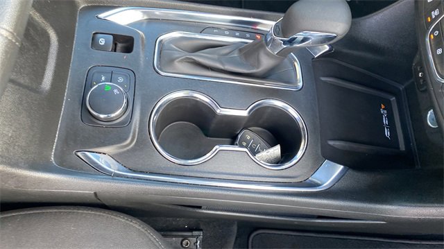 Used 2023 Chevrolet Traverse LT image 14