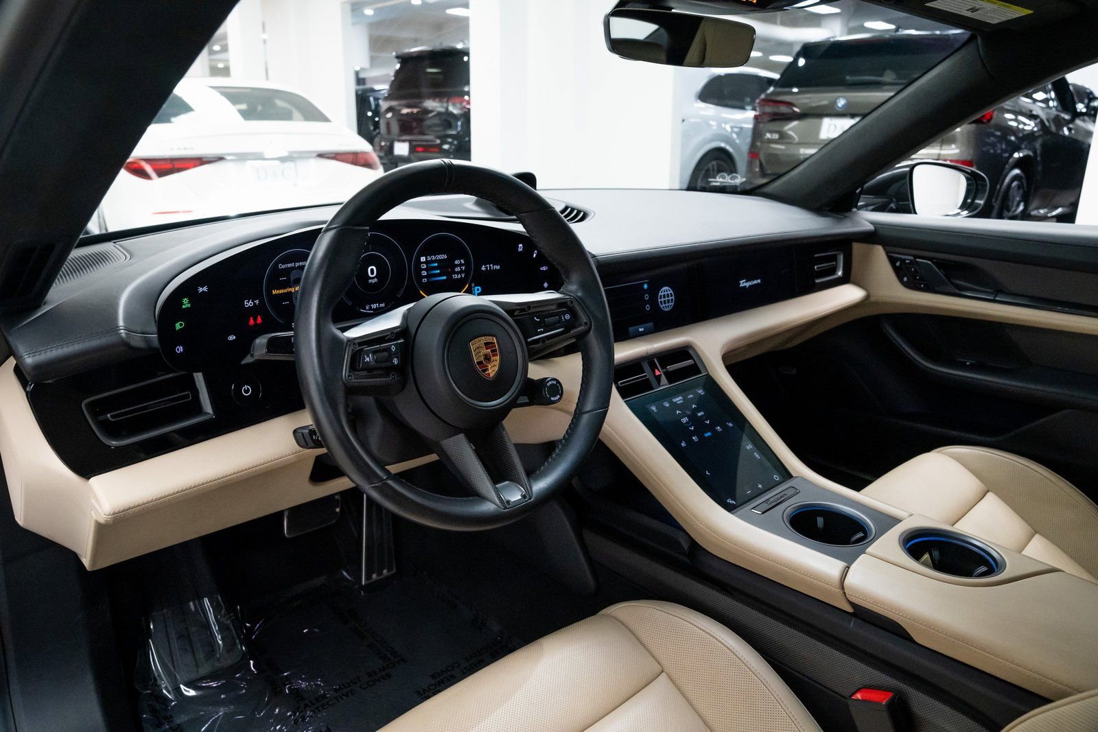 Used 2020 Porsche Taycan Turbo image 19