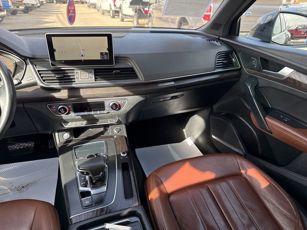 Used 2020 Audi Q5 2.0T Premium Plus w/ Premium Plus Package image 12