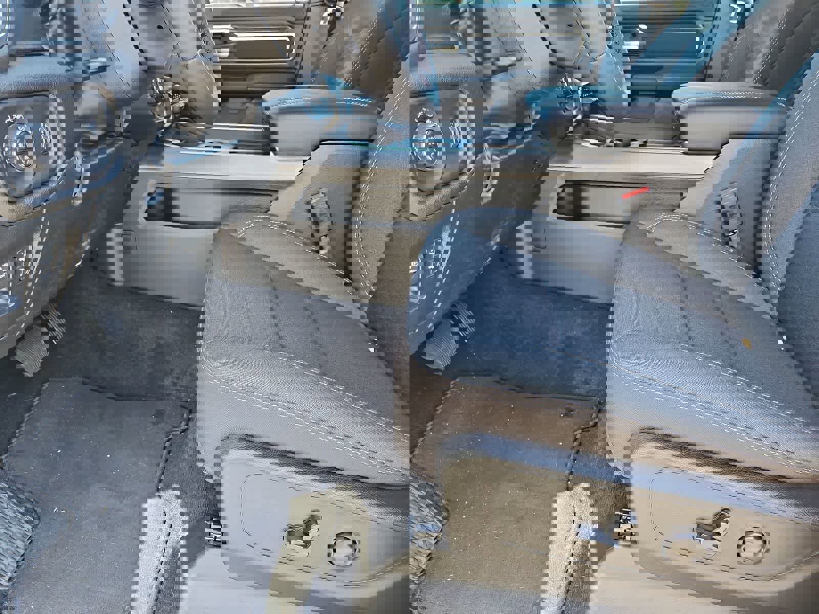 New 2025 RAM 1500 Big Horn image 16