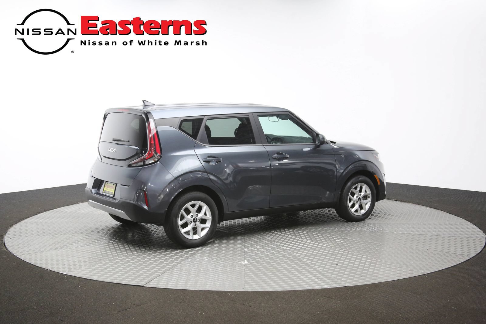 Used 2023 Kia Soul LX w/ LX Technology Package FWD image 39