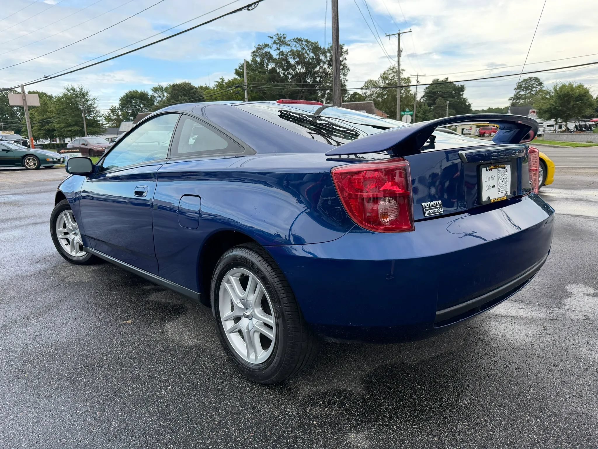 Used 2003 Toyota Celica GT FWD image 5