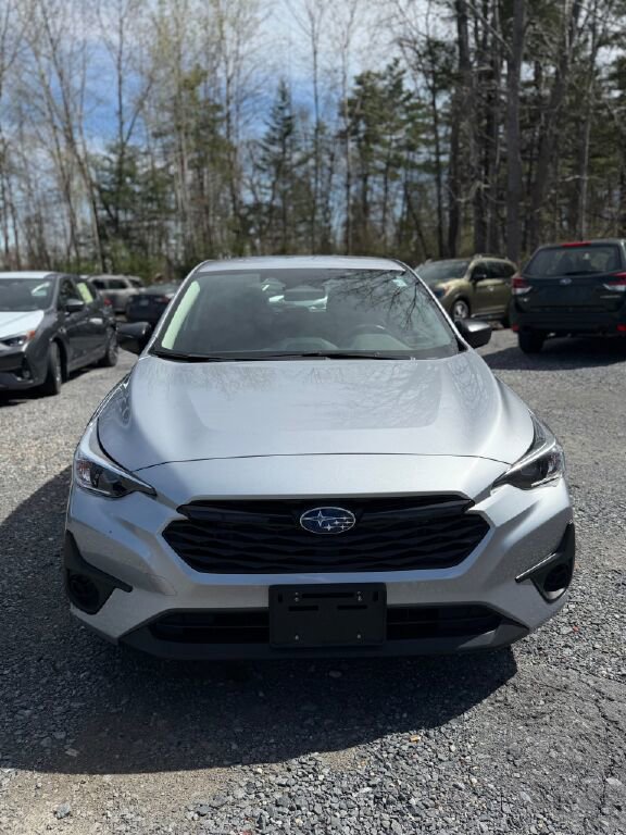 Used 2025 Subaru Impreza 2.0i AWD/4WD image 2