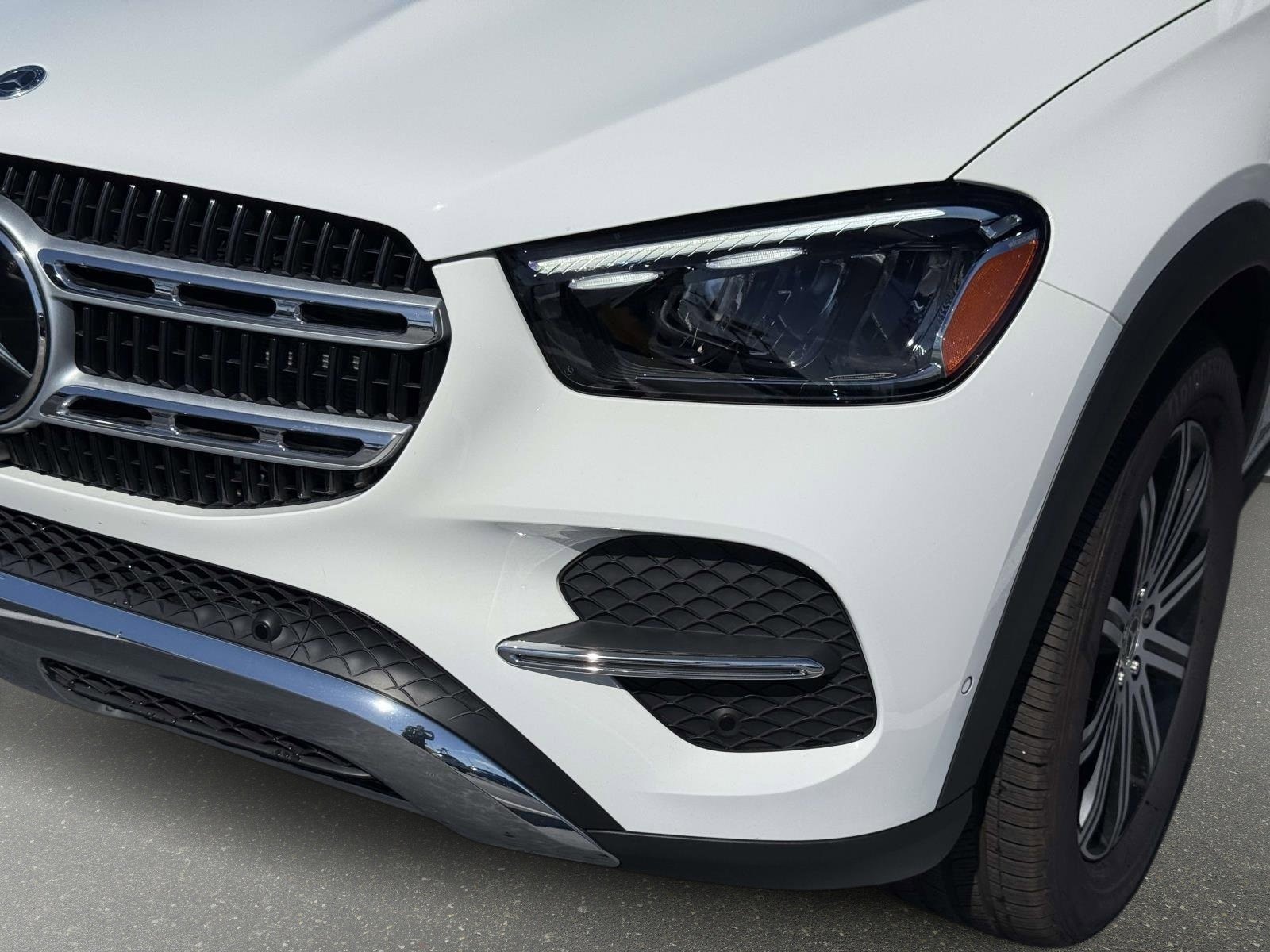 Used 2025 Mercedes-Benz GLE 450e 4MATIC image 10