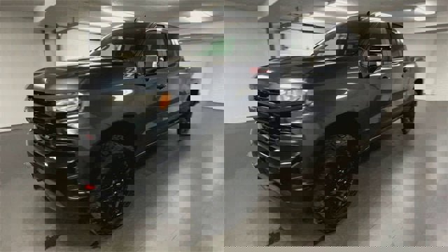 Used 2022 Chevrolet Silverado 1500 LT Trail Boss w/ LT Trail Boss Premium Package image 4