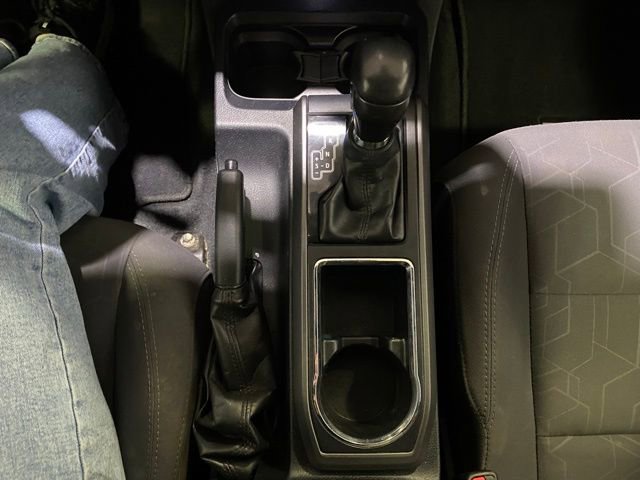 Certified 2018 Toyota Tacoma TRD Off-Road w/ Technology Package image 19