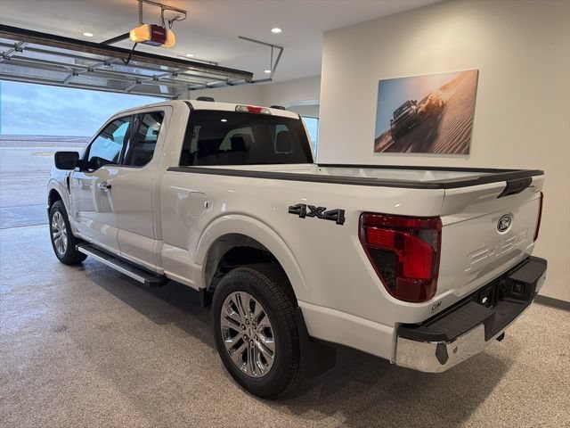 New 2026 Ford F150 XLT w/ XLT Chrome Appearance Package AWD/4WD image 4