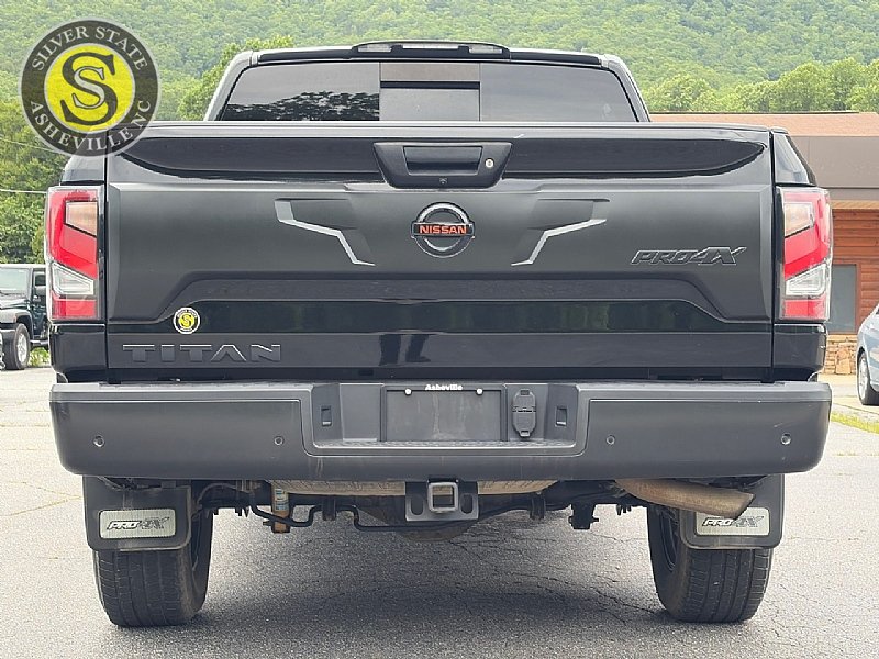 Used 2021 Nissan Titan PRO-4X AWD/4WD image 5