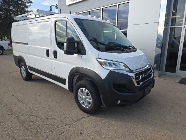 Used 2025 RAM ProMaster 2500 w/ Quick Order Package 22G SLT FWD image 1