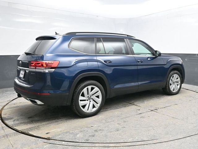Used 2023 Volkswagen Atlas SE w/ Black Wheel Package AWD/4WD image 7