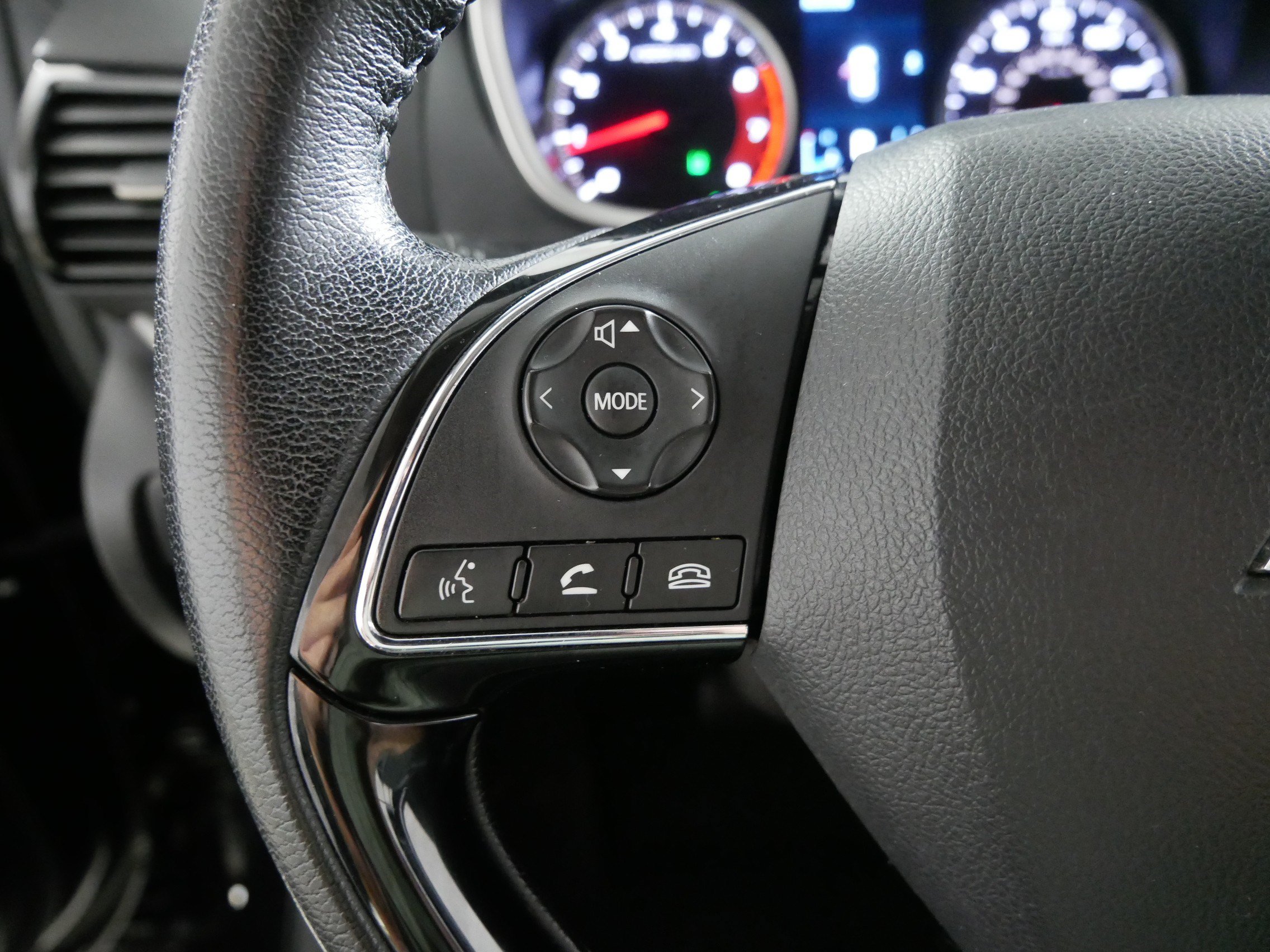 Used 2024 Mitsubishi Eclipse Cross SE AWD/4WD image 27